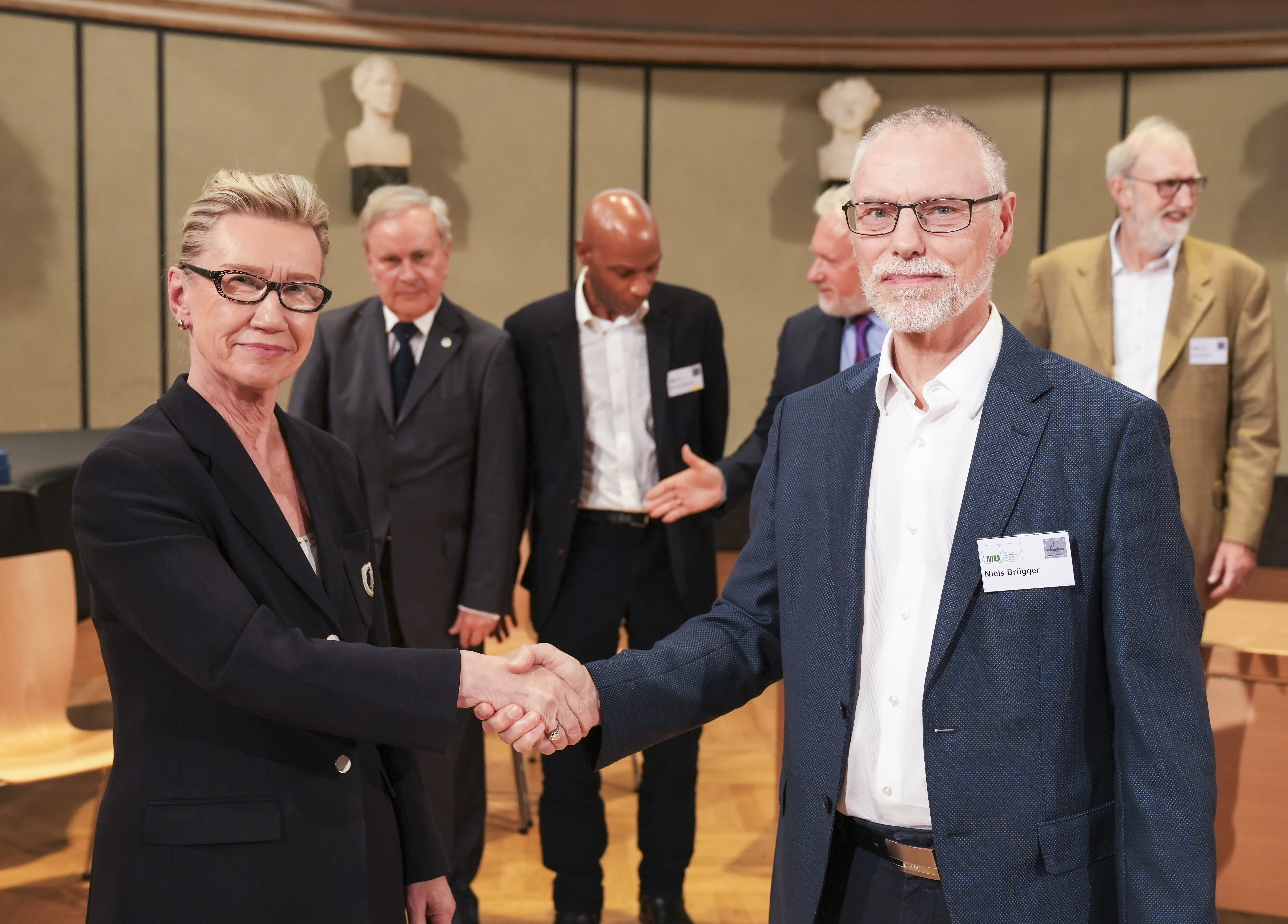 Niels Brügger